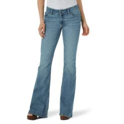 Wrangler Women's Retro Mae Flare