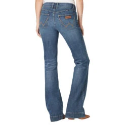 Wrangler Women's Retro Mae Trouser Jean